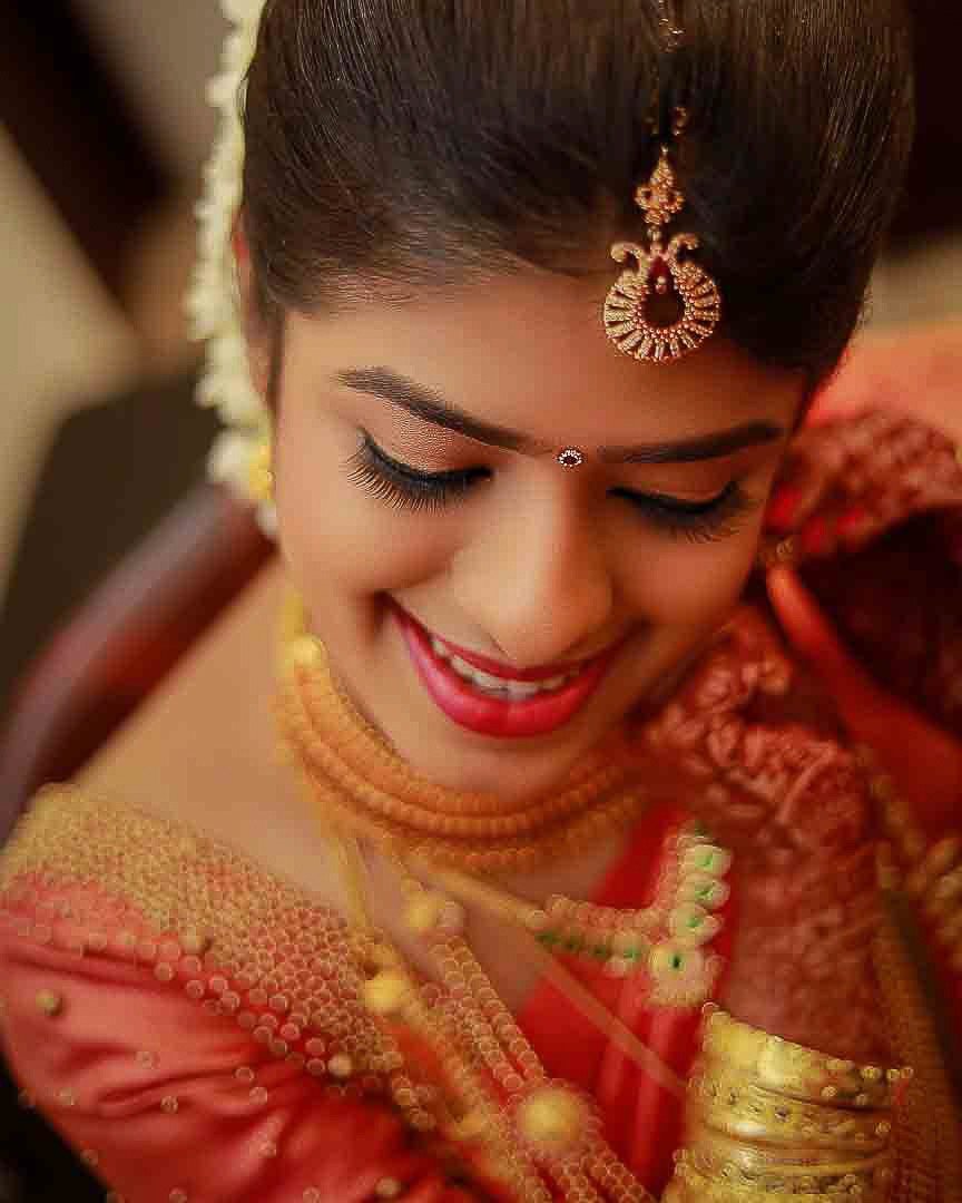 Intimate wedding bride portrait by Crystal Visual Media