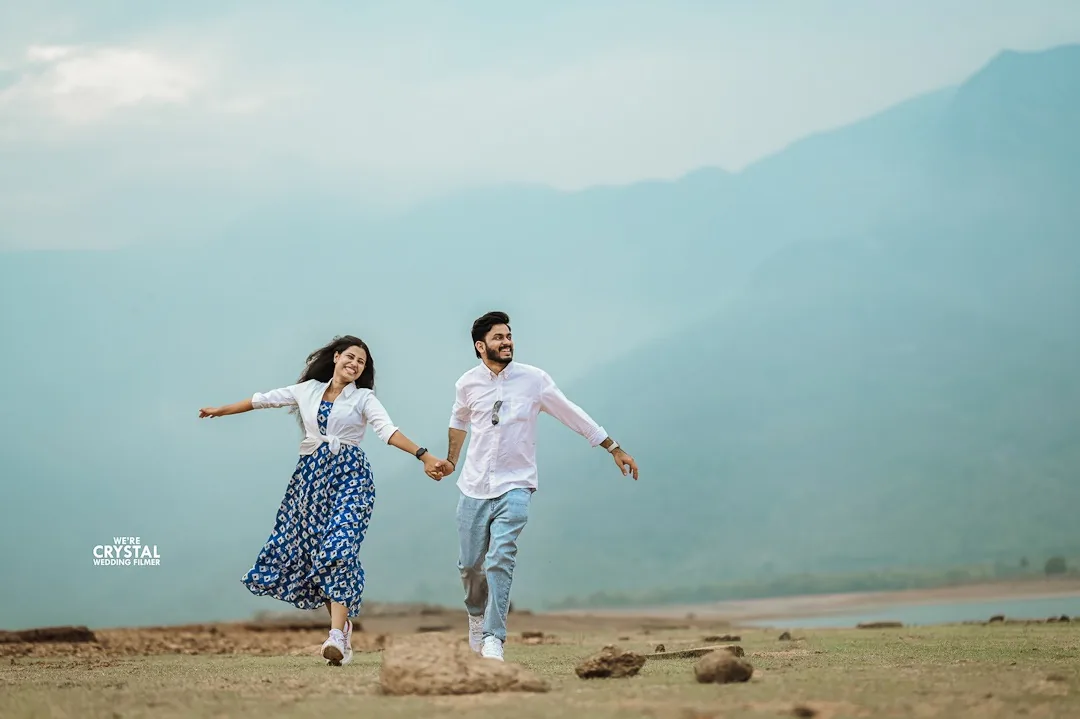 Pre-wedding photography by Crystal Visual Media